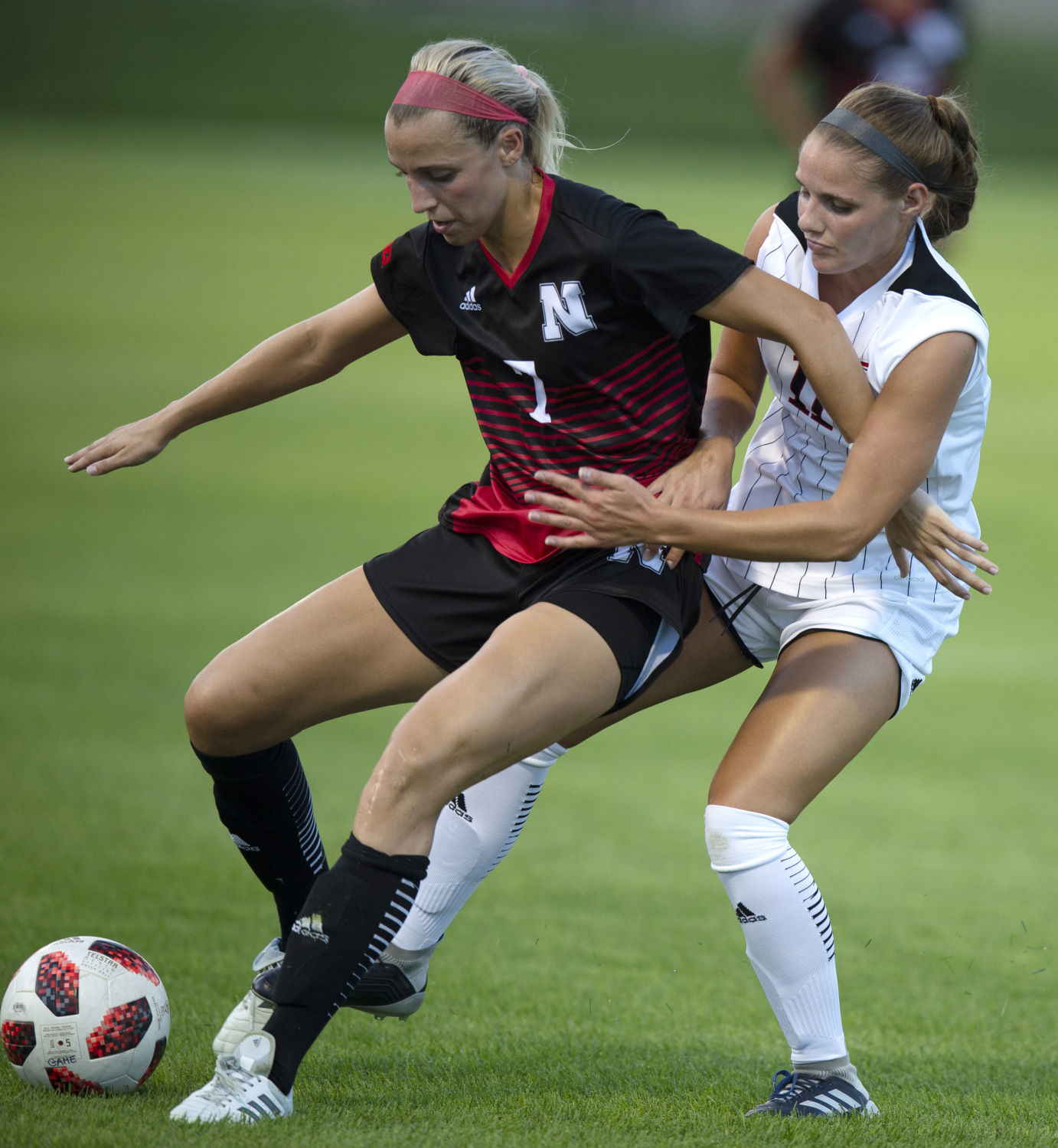 NEBRASKA SOCCER, 8.10